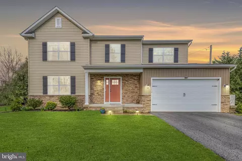 7809 Eleanore Dr, Glen Burnie, MD 21061