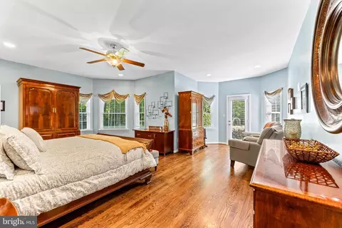 Bedroom - 1552 Shipsview Rd, Annapolis, MD 21409 photo 1 of 9