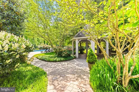 Exterior - 1552 Shipsview Rd, Annapolis, MD 21409 photo 12 of 26