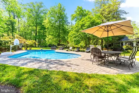 Exterior - 1552 Shipsview Rd, Annapolis, MD 21409 photo 9 of 26