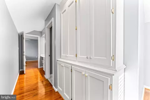 Entry Way - 1552 Shipsview Rd, Annapolis, MD 21409 photo 20 of 23