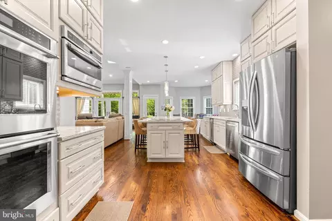 Kitchen - 1552 Shipsview Rd, Annapolis, MD 21409 photo 1 of 12
