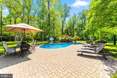 Exterior - 1552 Shipsview Rd, Annapolis, MD 21409 photo 10 of 26