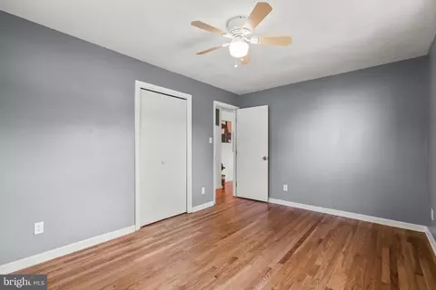 Bedroom - 813 Hillside Ave, Edgewater, MD 21037 photo 5 of 9