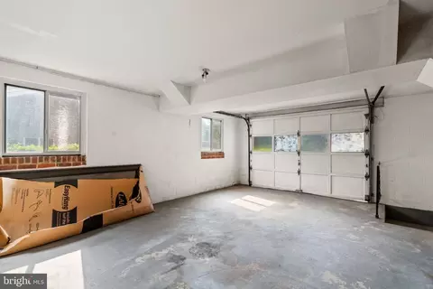 Exterior - 813 Hillside Ave, Edgewater, MD 21037 photo 4 of 10