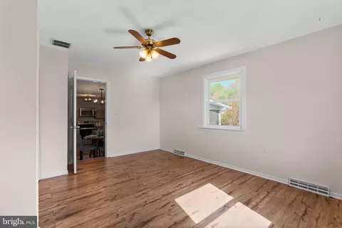 Other - 813 Hillside Ave, Edgewater, MD 21037 photo 3 of 11