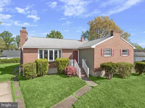 220 Royal Arms Dl, Glen Burnie, MD 21061