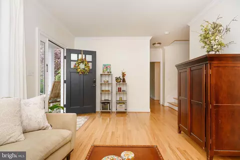 Entry Way - 136 Porter Dr, Annapolis, MD 21401 photo 1 of 3