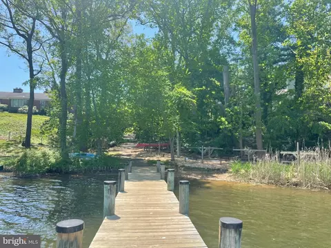 View/Area - 136 Porter Dr, Annapolis, MD 21401 photo 6 of 7