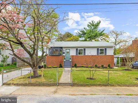 412 7th Ave NE, Glen Burnie, MD 21060