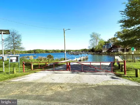 1727 Forestville Rd, Edgewater, MD 21037 photo 13