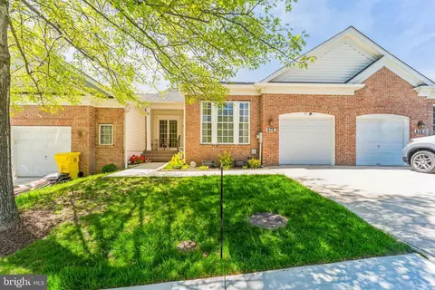 678 Emerald Way #2, Odenton, MD 21113
