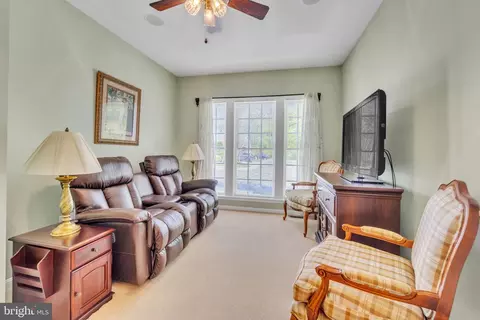 Bedroom - 678 Emerald Way #2, Odenton, MD 21113 photo 1 of 6
