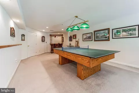 Living - 678 Emerald Way #2, Odenton, MD 21113 photo 5 of 6