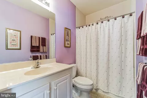 Bath - 678 Emerald Way #2, Odenton, MD 21113 photo 1 of 4