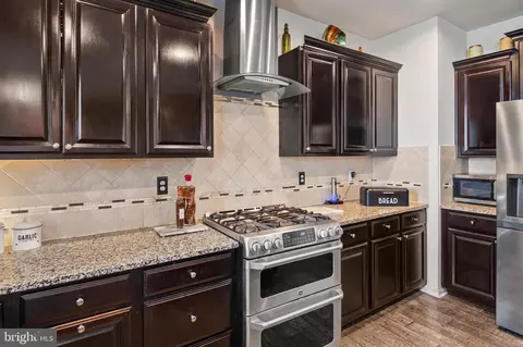 8619 Stone Hill Ln, Laurel, MD 20724 photo 12