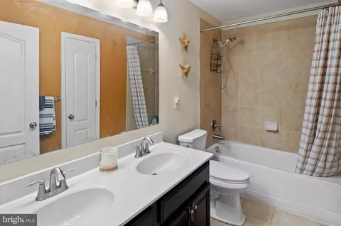8619 Stone Hill Ln, Laurel, MD 20724 photo 31