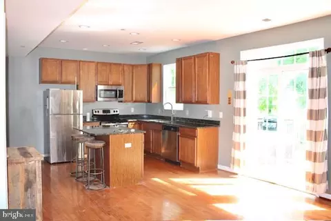 Kitchen - 3355 Oak Dr, Edgewater, MD 21037 photo 1 of 1