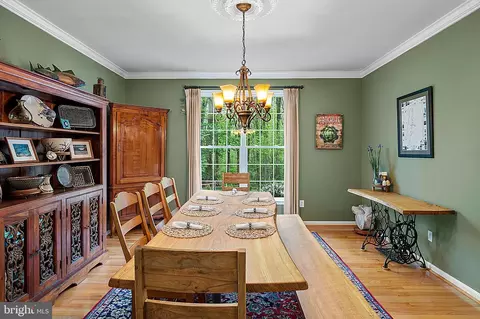 Dining - 1693 Baltimore Annapolis Blvd, Arnold, MD 21012 photo 1 of 2