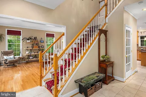 Entry Way - 1693 Baltimore Annapolis Blvd, Arnold, MD 21012 photo 2 of 2