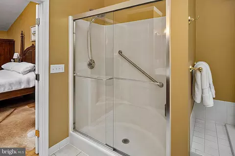 Bath - 1693 Baltimore Annapolis Blvd, Arnold, MD 21012 photo 5 of 7