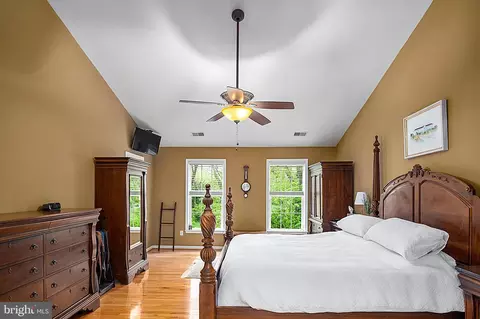 Bedroom - 1693 Baltimore Annapolis Blvd, Arnold, MD 21012 photo 1 of 6