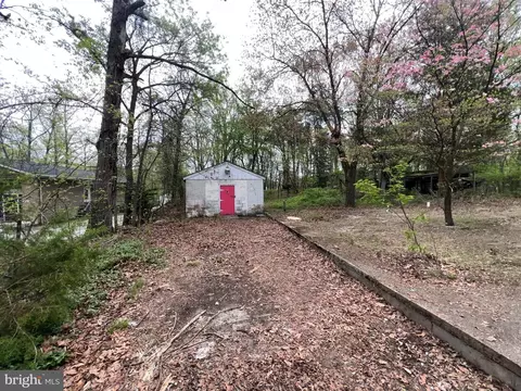 Exterior - 1834 Cedar Dr, Severn, MD 21144 photo 4 of 18