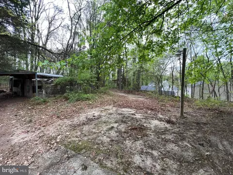 Exterior - 1834 Cedar Dr, Severn, MD 21144 photo 13 of 18