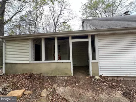 Exterior - 1834 Cedar Dr, Severn, MD 21144 photo 10 of 18