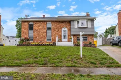 8217 Millfield Ct, Millersville, MD 21108