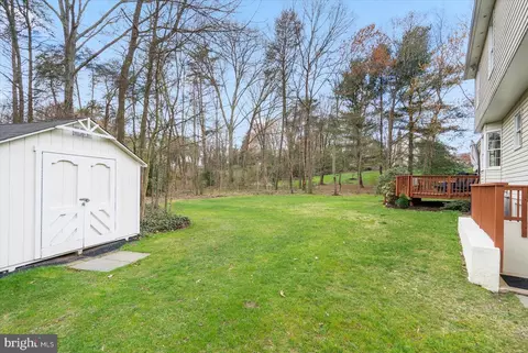 Exterior - 123 Dales Way Dr, Pasadena, MD 21122 photo 10 of 12