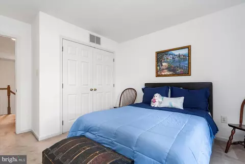 Bedroom - 123 Dales Way Dr, Pasadena, MD 21122 photo 5 of 10