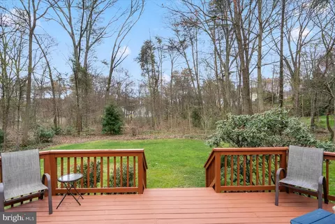 Exterior - 123 Dales Way Dr, Pasadena, MD 21122 photo 9 of 12