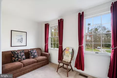 Living - 123 Dales Way Dr, Pasadena, MD 21122 photo 8 of 8