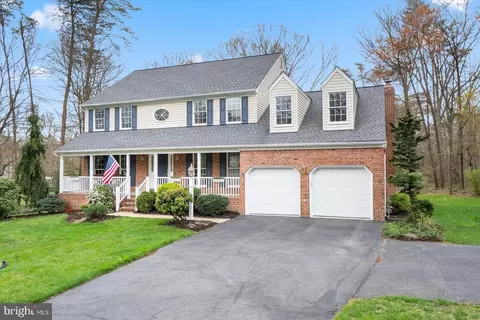 Exterior - 123 Dales Way Dr, Pasadena, MD 21122 photo 3 of 12