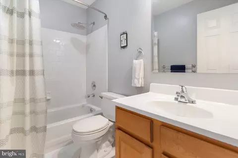 Bath - 123 Dales Way Dr, Pasadena, MD 21122 photo 5 of 5