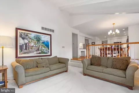 Living - 123 Dales Way Dr, Pasadena, MD 21122 photo 6 of 8