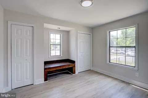 Entry Way - 746 225th St, Pasadena, MD 21122 photo 3 of 3
