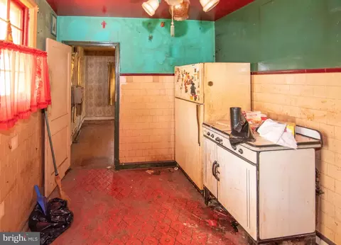 Kitchen - 5707 Johnson St, Brooklyn, MD 21225 photo 1 of 3