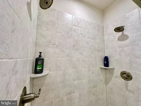 Bath - 7916 Big Roundtop Rd, Hanover, MD 21076 photo 3 of 6