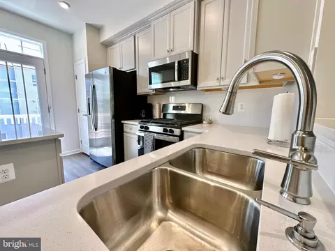Kitchen - 7916 Big Roundtop Rd, Hanover, MD 21076 photo 2 of 5