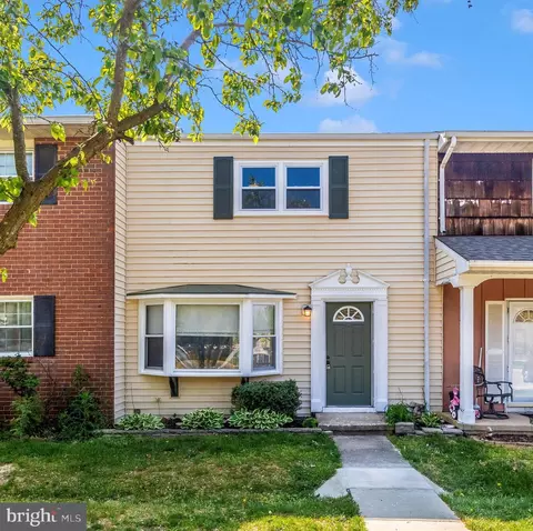 492 Worthington Rd, Millersville, MD 21108