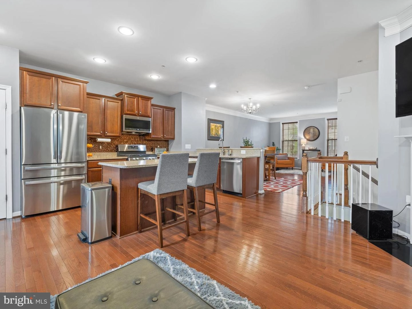Living - 920 Whitstable Blvd, Arnold, MD 21012 photo 1 of 10