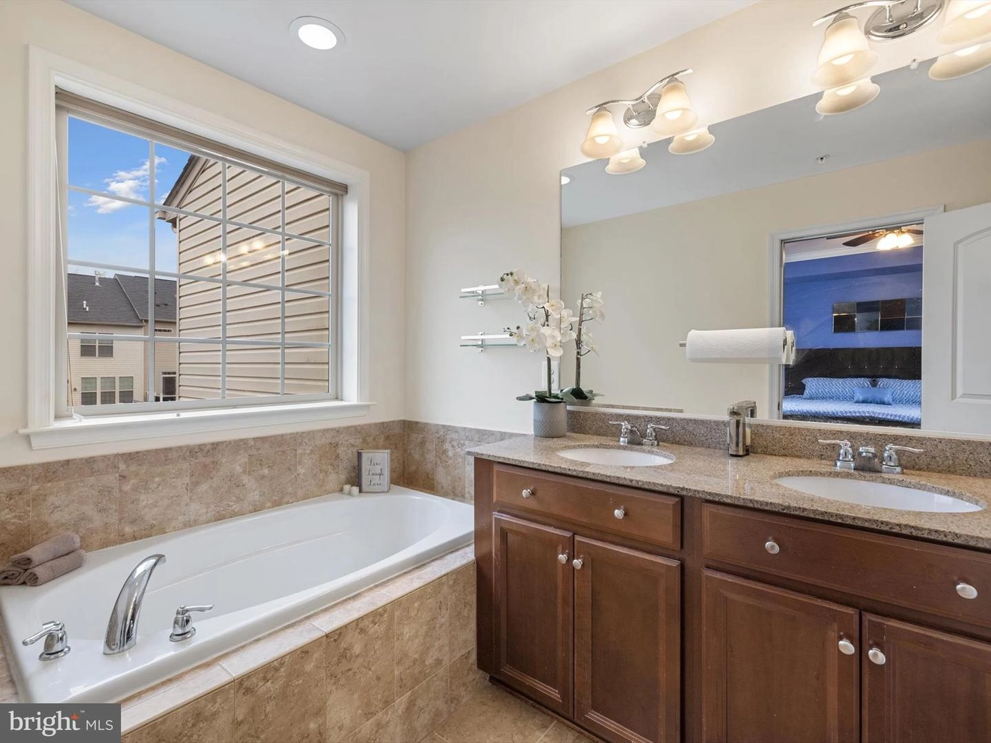 Bath - 920 Whitstable Blvd, Arnold, MD 21012 photo 2 of 6