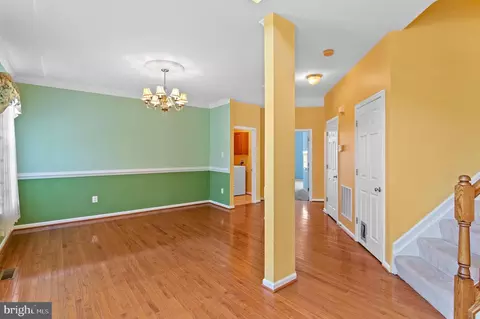 Entry Way - 810 Bulkhead Ct, Annapolis, MD 21409 photo 1 of 7