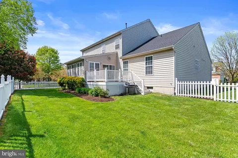 Exterior - 810 Bulkhead Ct, Annapolis, MD 21409 photo 5 of 5