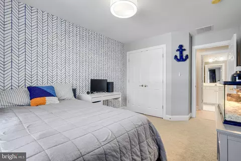 Bedroom - 206 Giddings Ave, Annapolis, MD 21401 photo 10 of 12