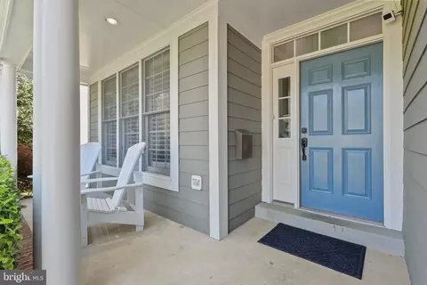 Exterior - 206 Giddings Ave, Annapolis, MD 21401 photo 5 of 20