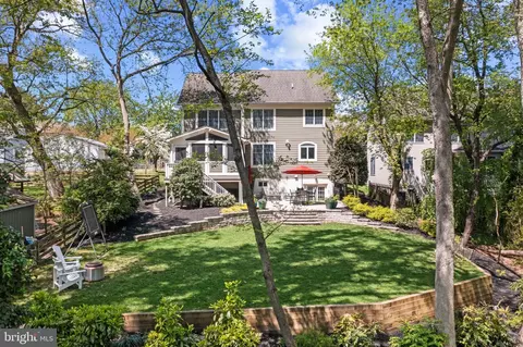 Exterior - 206 Giddings Ave, Annapolis, MD 21401 photo 2 of 20