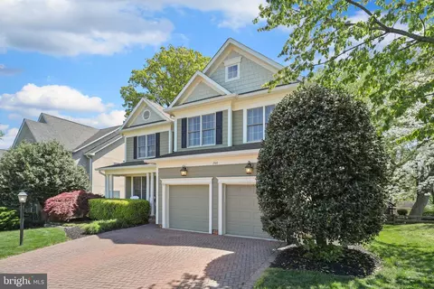 Exterior - 206 Giddings Ave, Annapolis, MD 21401 photo 4 of 20
